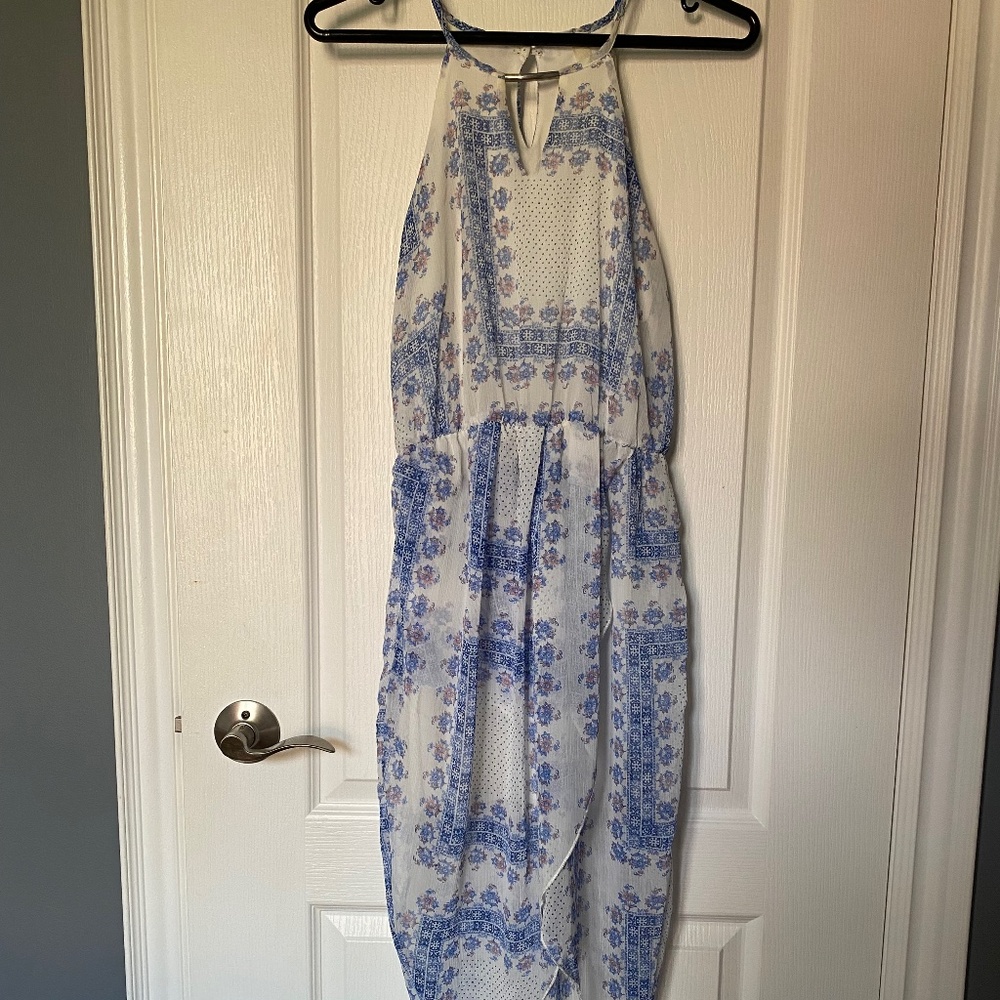 Unique Patterned Dress - Picture 2 of 6